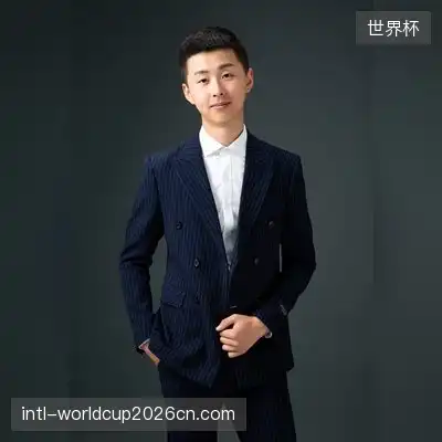 秦俊杰